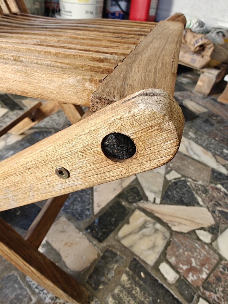 Outdoor chair